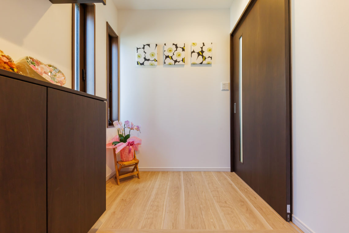 姫路注文住宅　玄関ホール